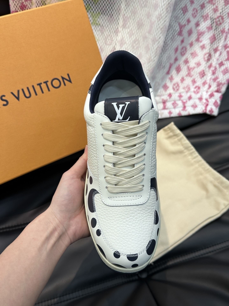 Louis Vuitton Sneakers